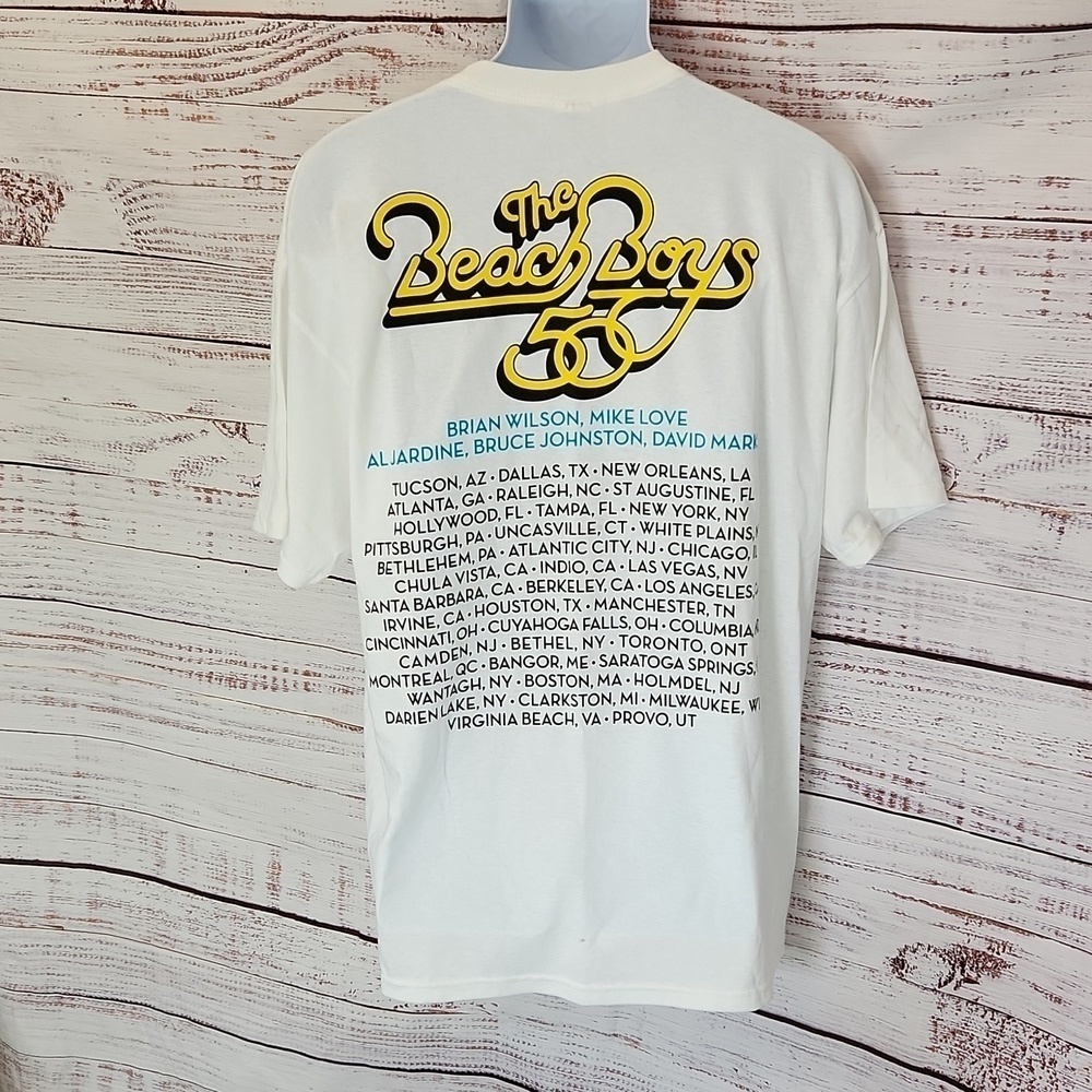NWOT Delta men's Beach Boys 50th anniversary t-shirt